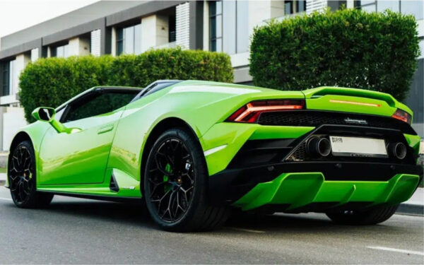 Lamborghini Evo Spyder - Green - Image 3