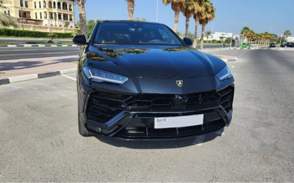 Lamborghini Urus Pearl Capsule