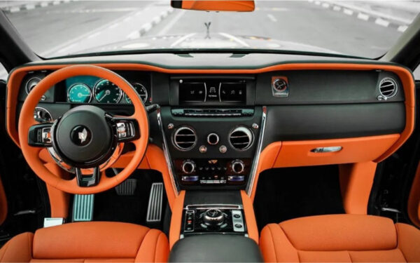 Rolls Royce Cullinan 2022 - Image 2