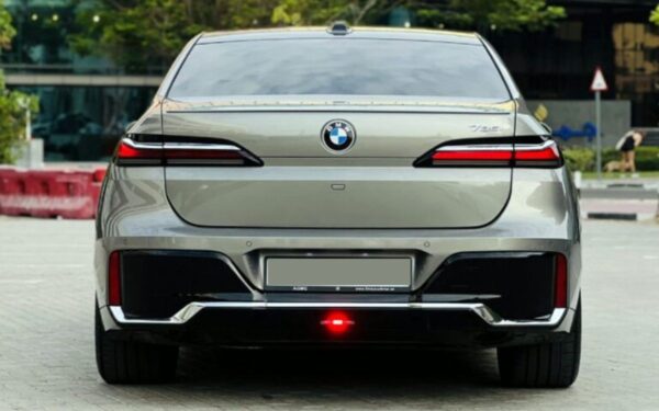 BMW 735 LI - Image 4