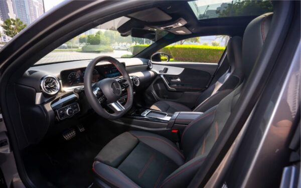 MERCEDES A200 - Image 6