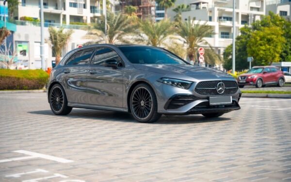 MERCEDES A200