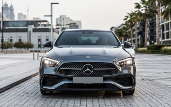 MERCEDES C300 - Image 2