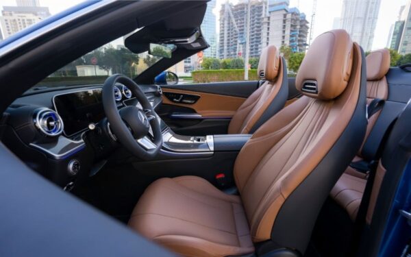 MERCEDES CLE200 - Image 6
