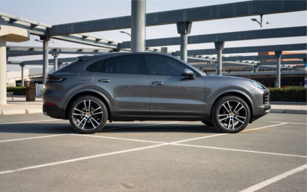 PORSCHE CAYYENNE COUPE - Image 4