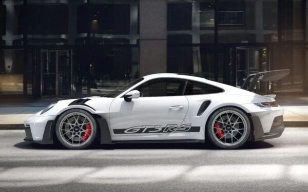 PORSCHE GT3RS - Image 2